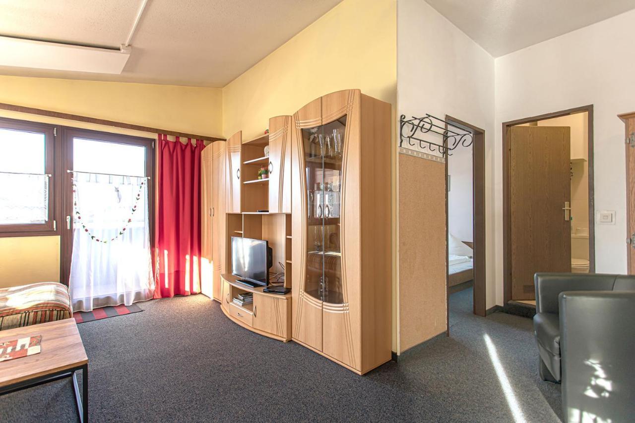 Family-Appartements Innsbruck Exterior photo